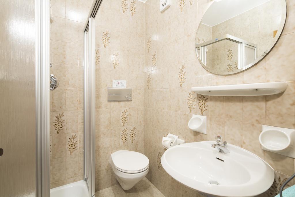 Ciasa Iris Otel Colfosco Dış mekan fotoğraf
