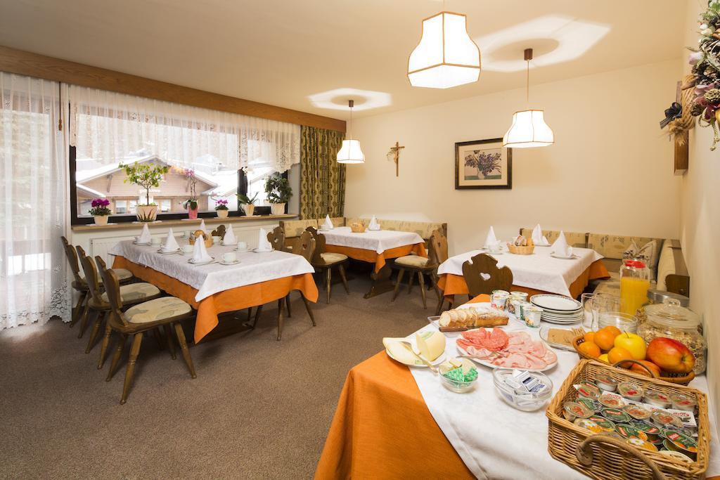 Ciasa Iris Otel Colfosco Dış mekan fotoğraf